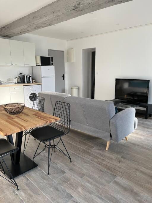 Appartement Centre De Guécélard المظهر الخارجي الصورة