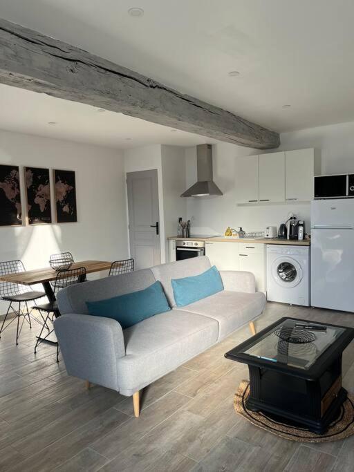 Appartement Centre De Guécélard المظهر الخارجي الصورة
